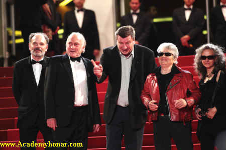 آلن کاوالیه و عوامل فیلم هاروه